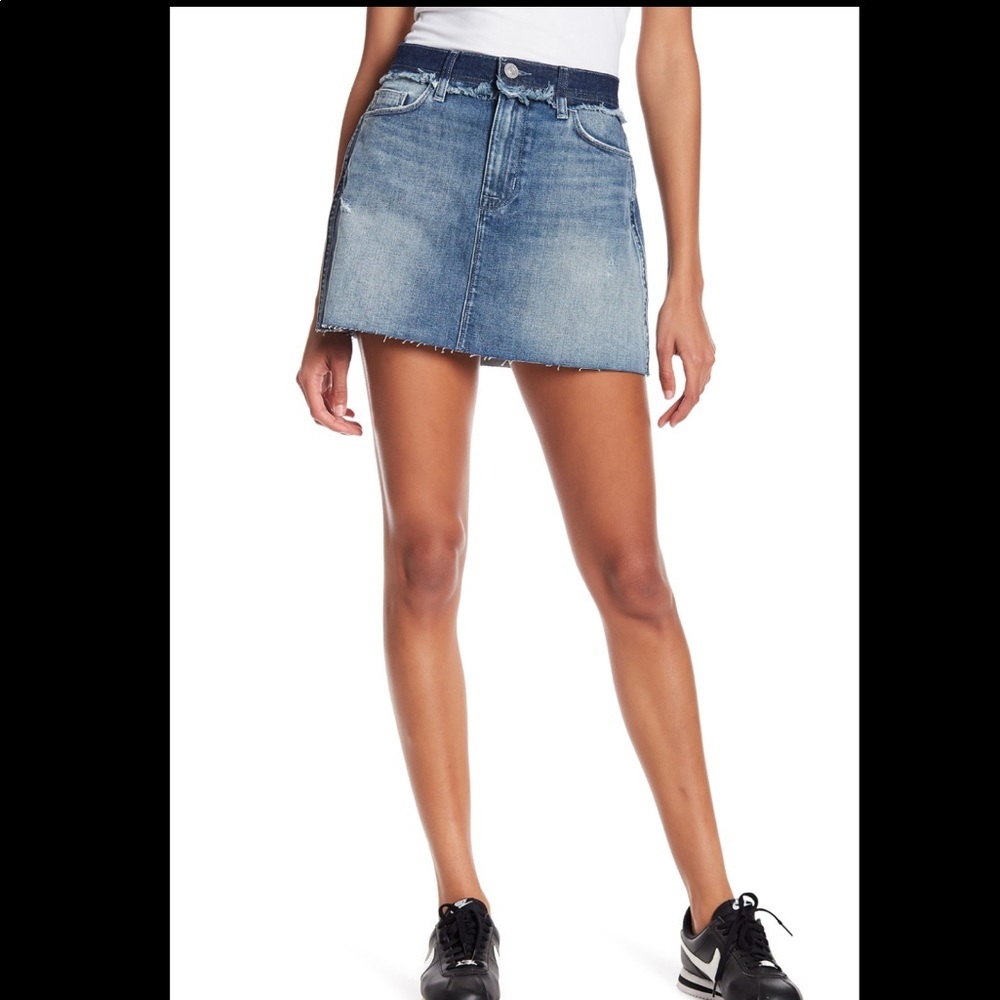 HUDSON Vivid‎ Mini Jean skirt. Sz 26